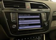 Volkswagen Tiguan 9