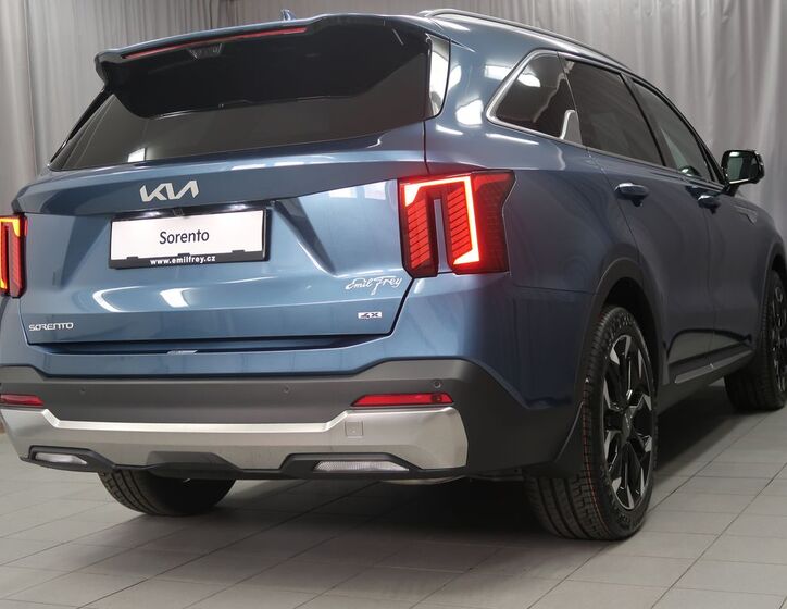 KIA Sorento 8