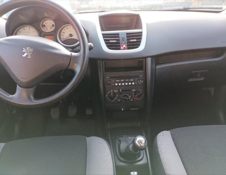 Peugeot 207 12
