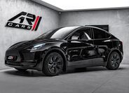 Tesla Model Y 1