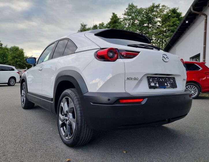 Mazda MX-30 3