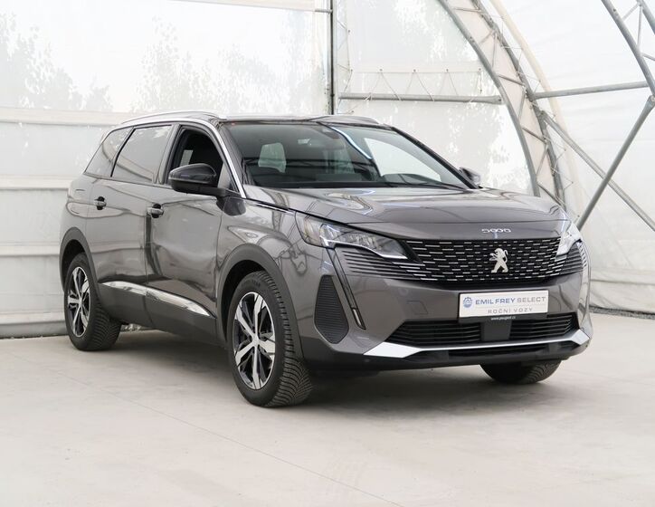 Peugeot 5008 4