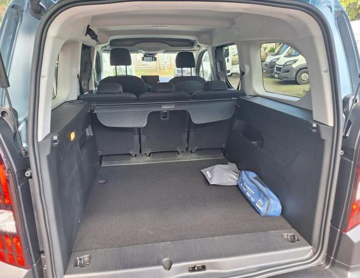 Peugeot Rifter 6