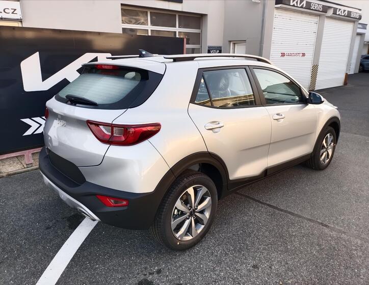 KIA Stonic 4