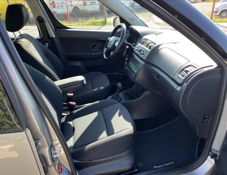 Škoda Roomster 10