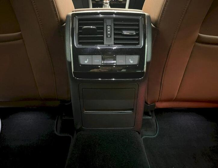 Škoda Superb 15