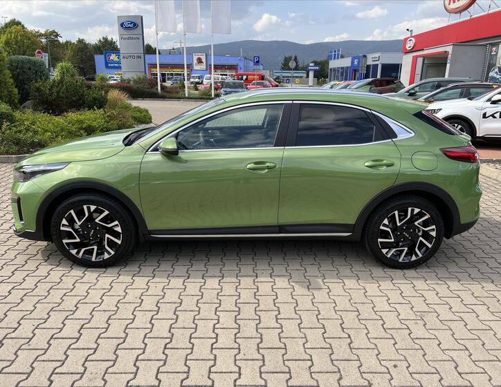 KIA XCeed 4