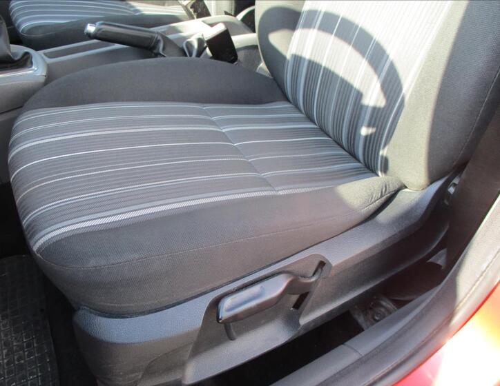 Ford Focus 9