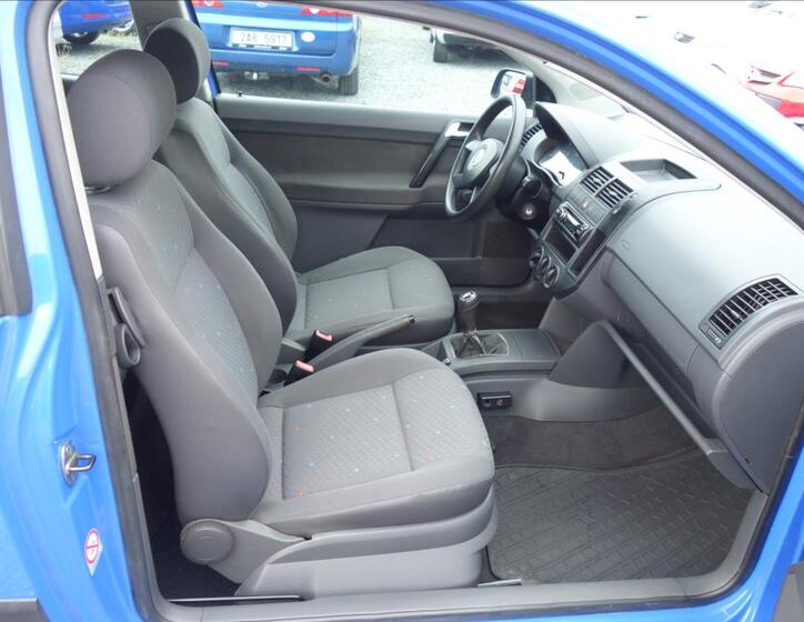 Volkswagen Polo 10