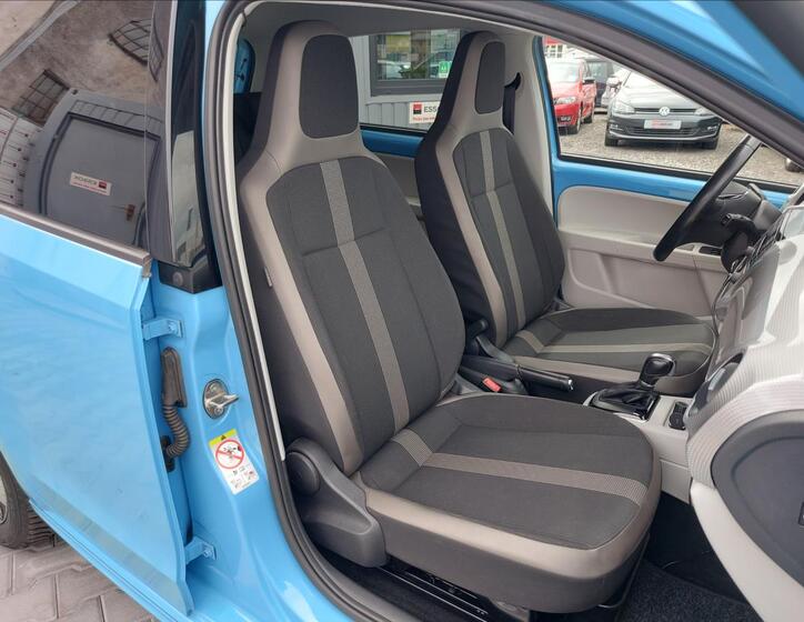 Volkswagen e-up! 24