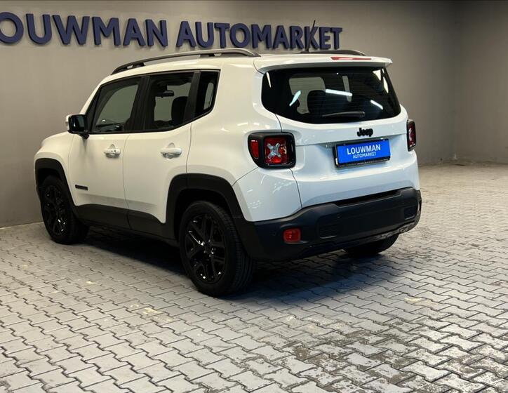 Jeep Renegade 14