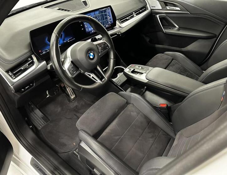 BMW X1 6