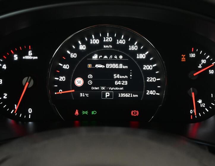 KIA Sorento 13