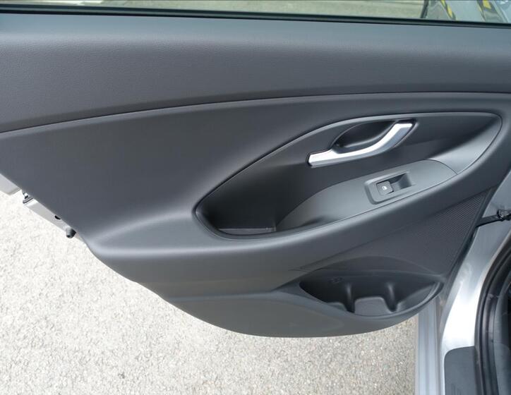 Hyundai i30 9