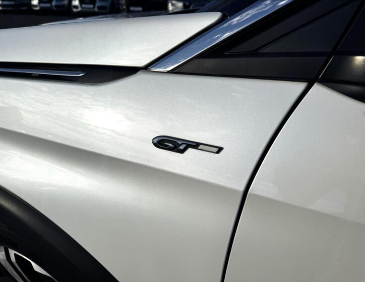 Peugeot 5008 6