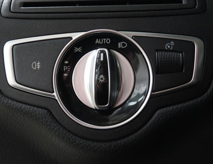 Mercedes-Benz Třídy C 16