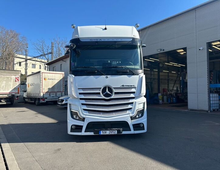 Mercedes-Benz Ostatní 2