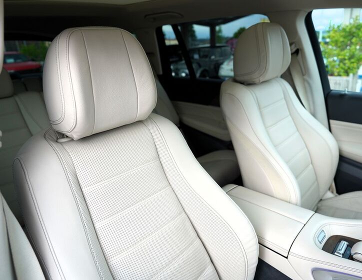 Mercedes-Benz GLS 32