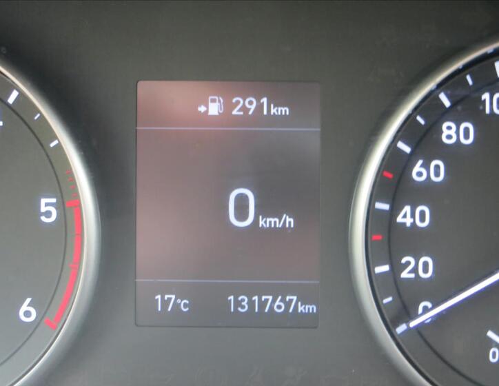 Hyundai i30 19