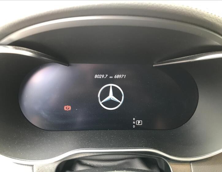 Mercedes-Benz GLC 12
