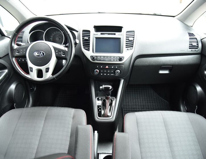 KIA Venga 23
