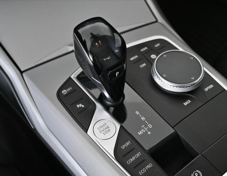 BMW Řada 3 23