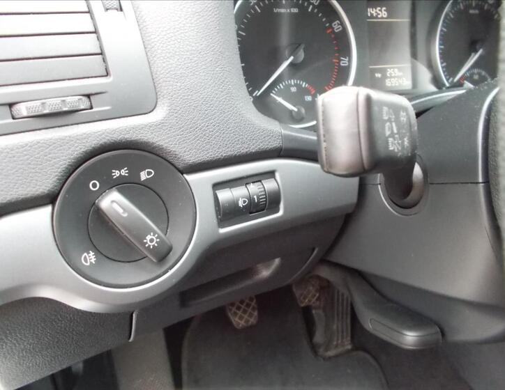 Škoda Octavia 24