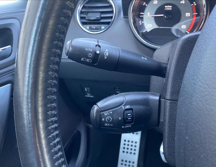 Peugeot RCZ 19