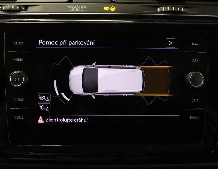 Volkswagen Touran 24