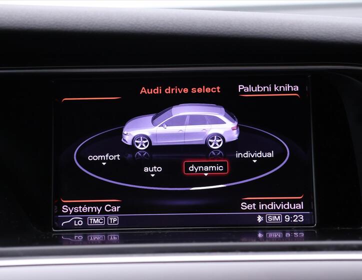 Audi A4 24