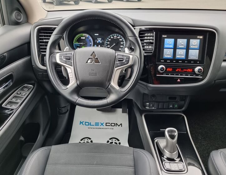 Mitsubishi Outlander 14