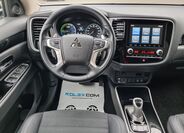 Mitsubishi Outlander 14