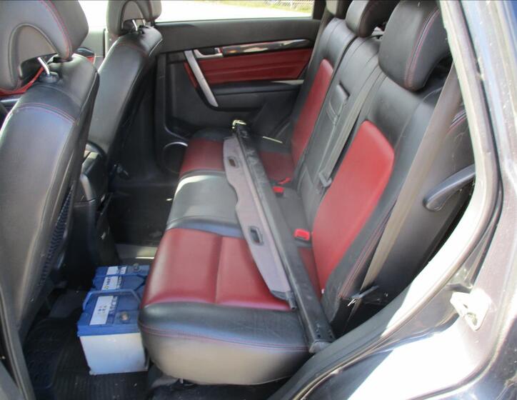 Chevrolet Captiva 8