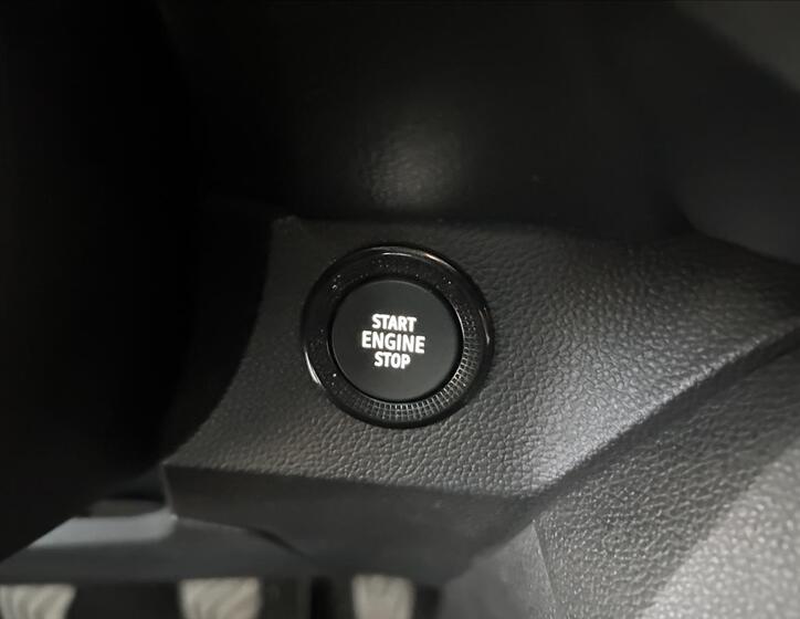 Dacia Sandero 16