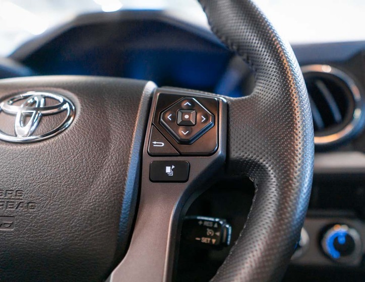Toyota Tacoma 21
