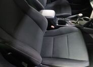 Toyota RAV4 13