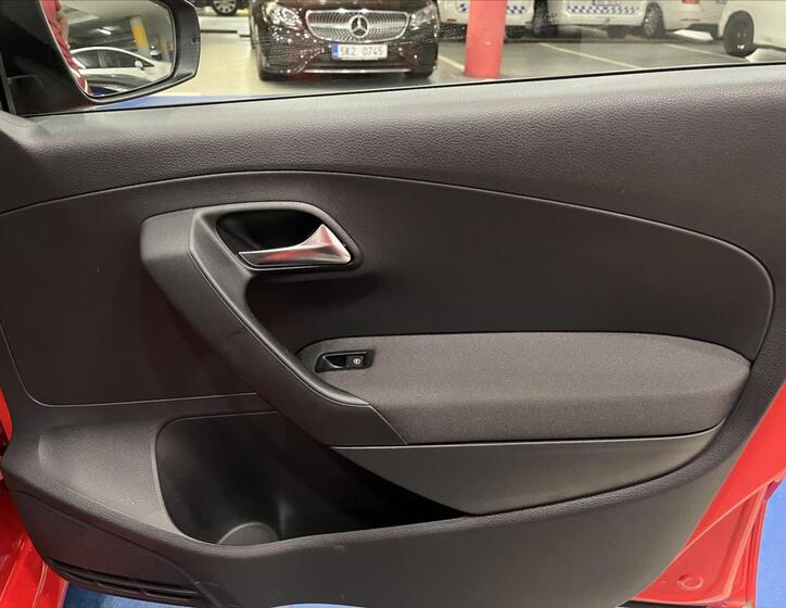 Volkswagen Polo 15