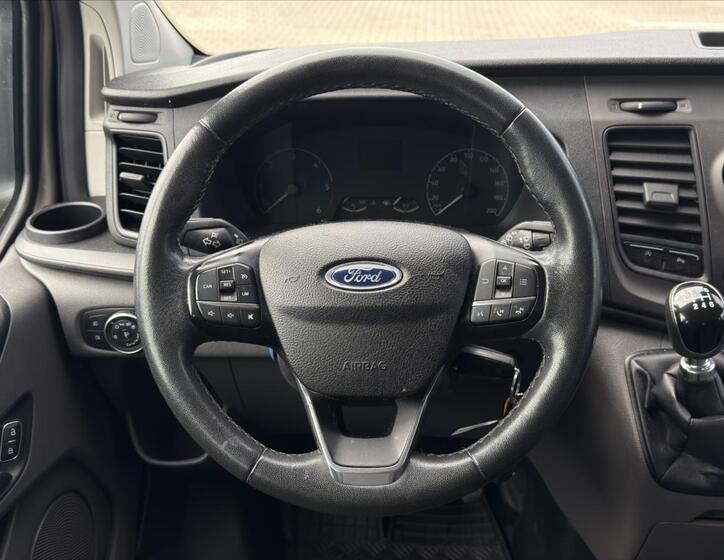 Ford Transit Custom 17