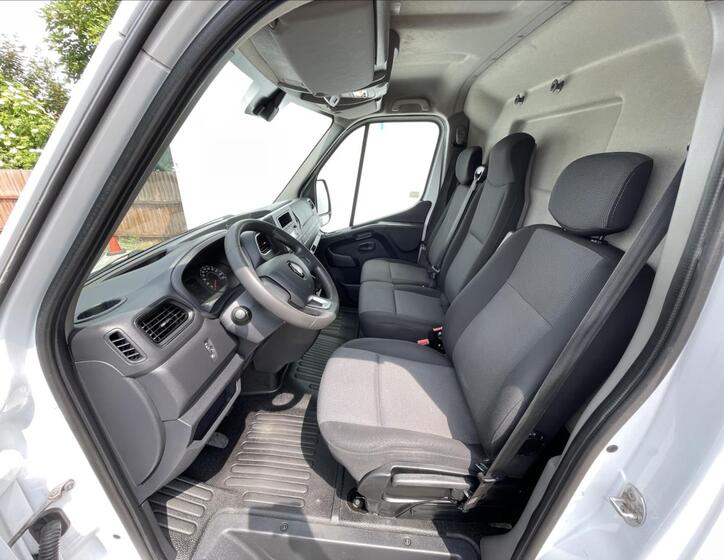 Renault Master 4