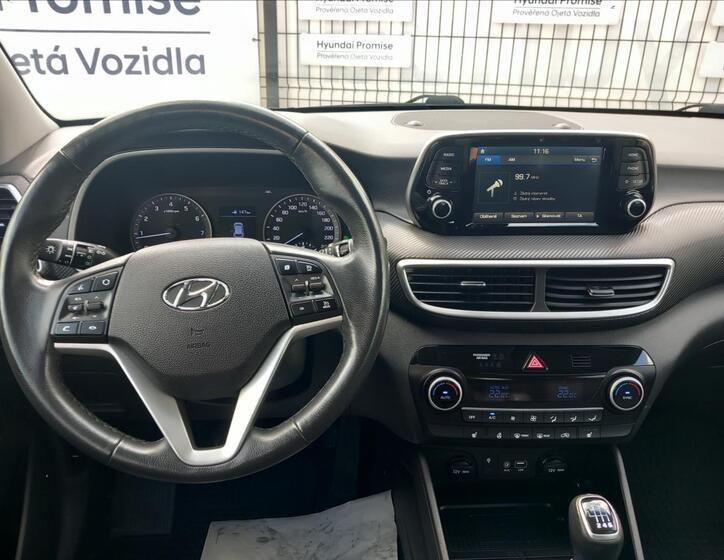 Hyundai Tucson 9