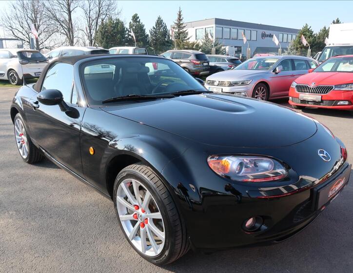 Mazda MX-5 4