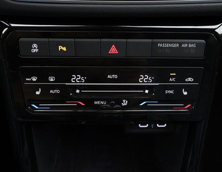 Volkswagen T-Cross 29