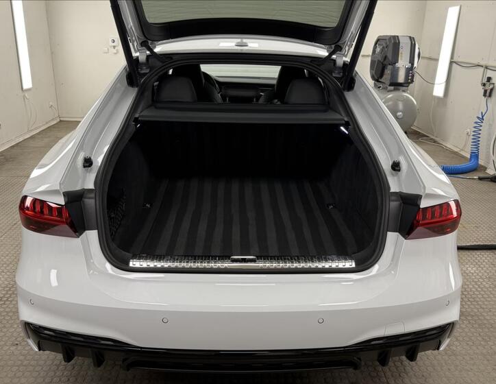 Audi S7 39