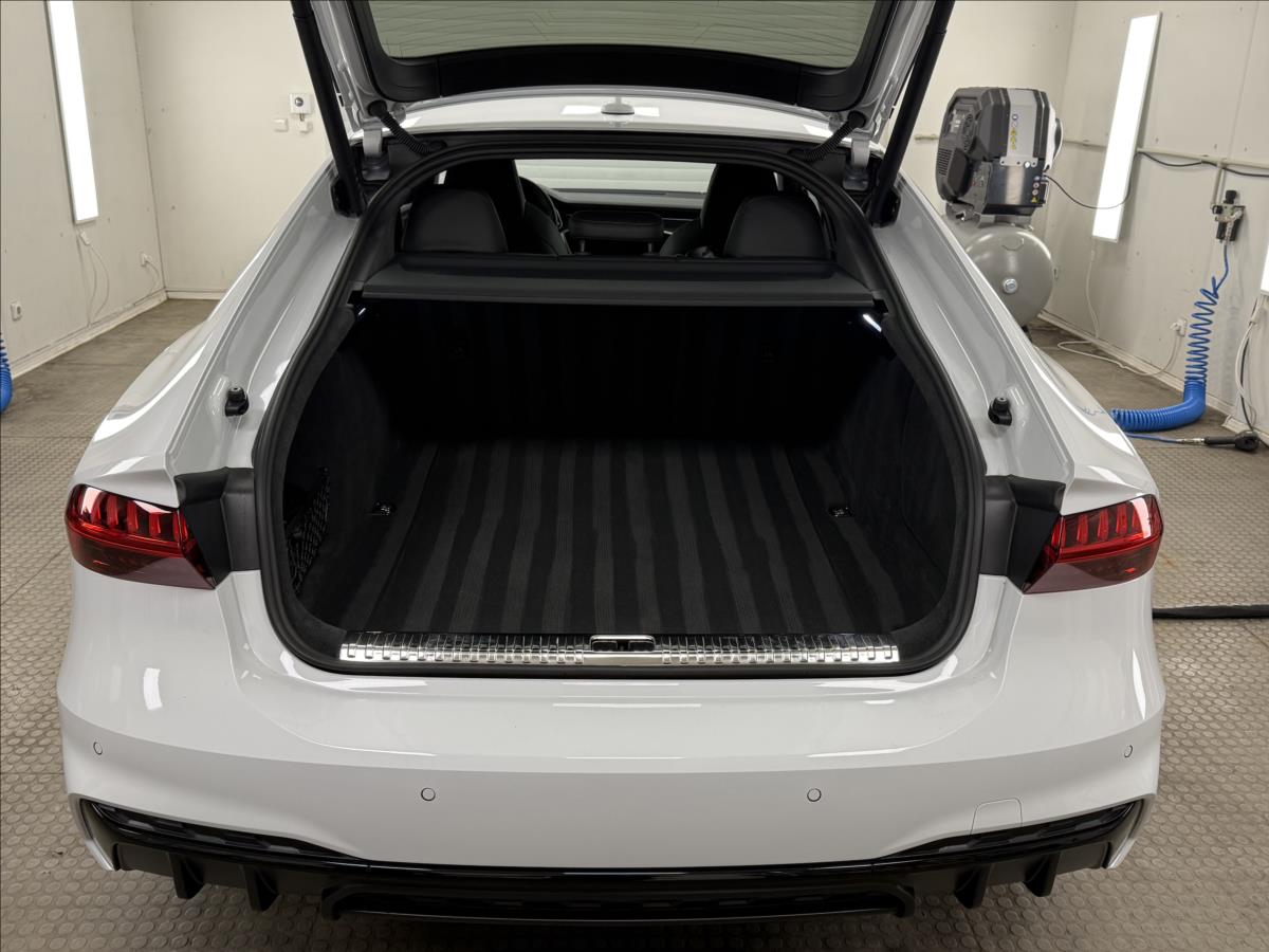 Audi S7