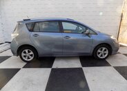 Toyota Verso 6