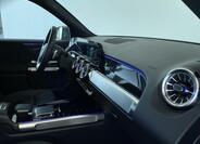 Mercedes-Benz GLB 17