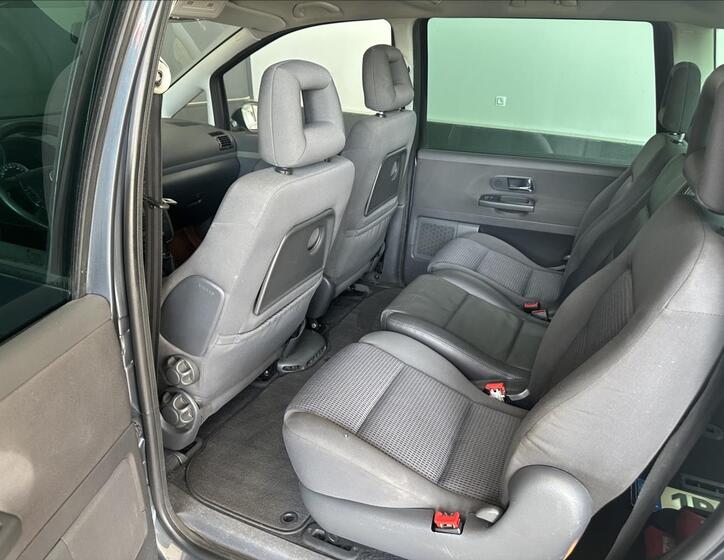 Volkswagen Sharan 12