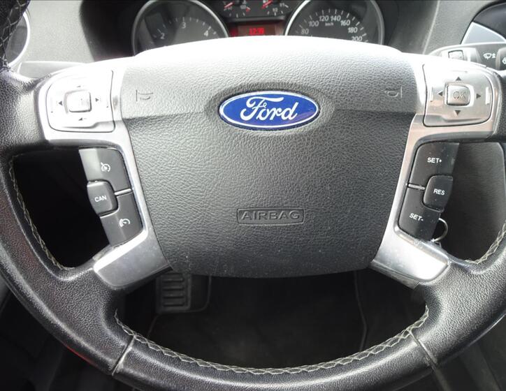 Ford Mondeo 36