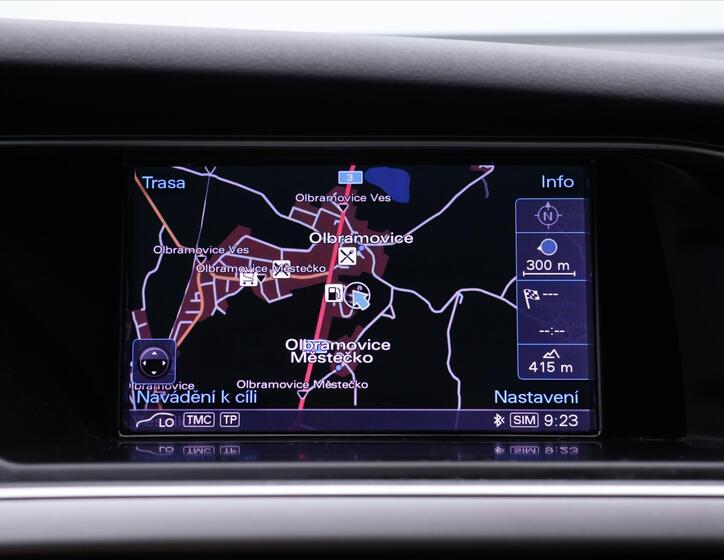 Audi A4 24
