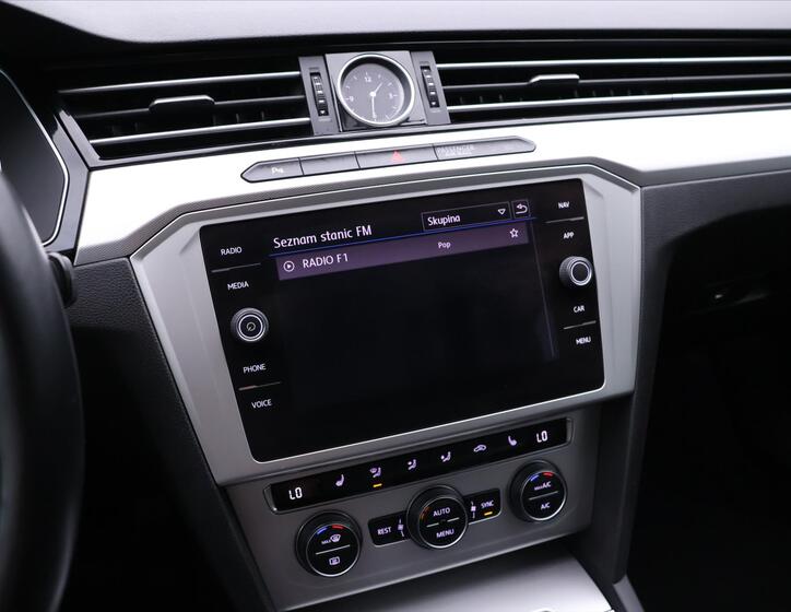 Volkswagen Passat 21
